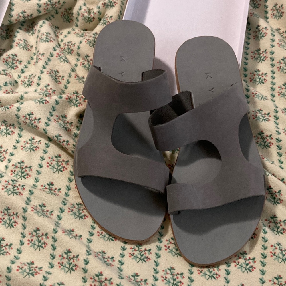 Gray Women's Sandals kyma 37 gray new